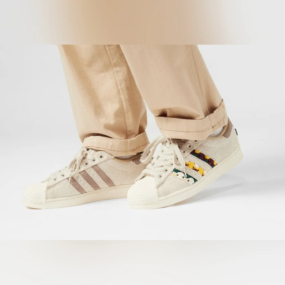 Adidas Superstar "Earth Day" *NWT* - Picture 1 of 13